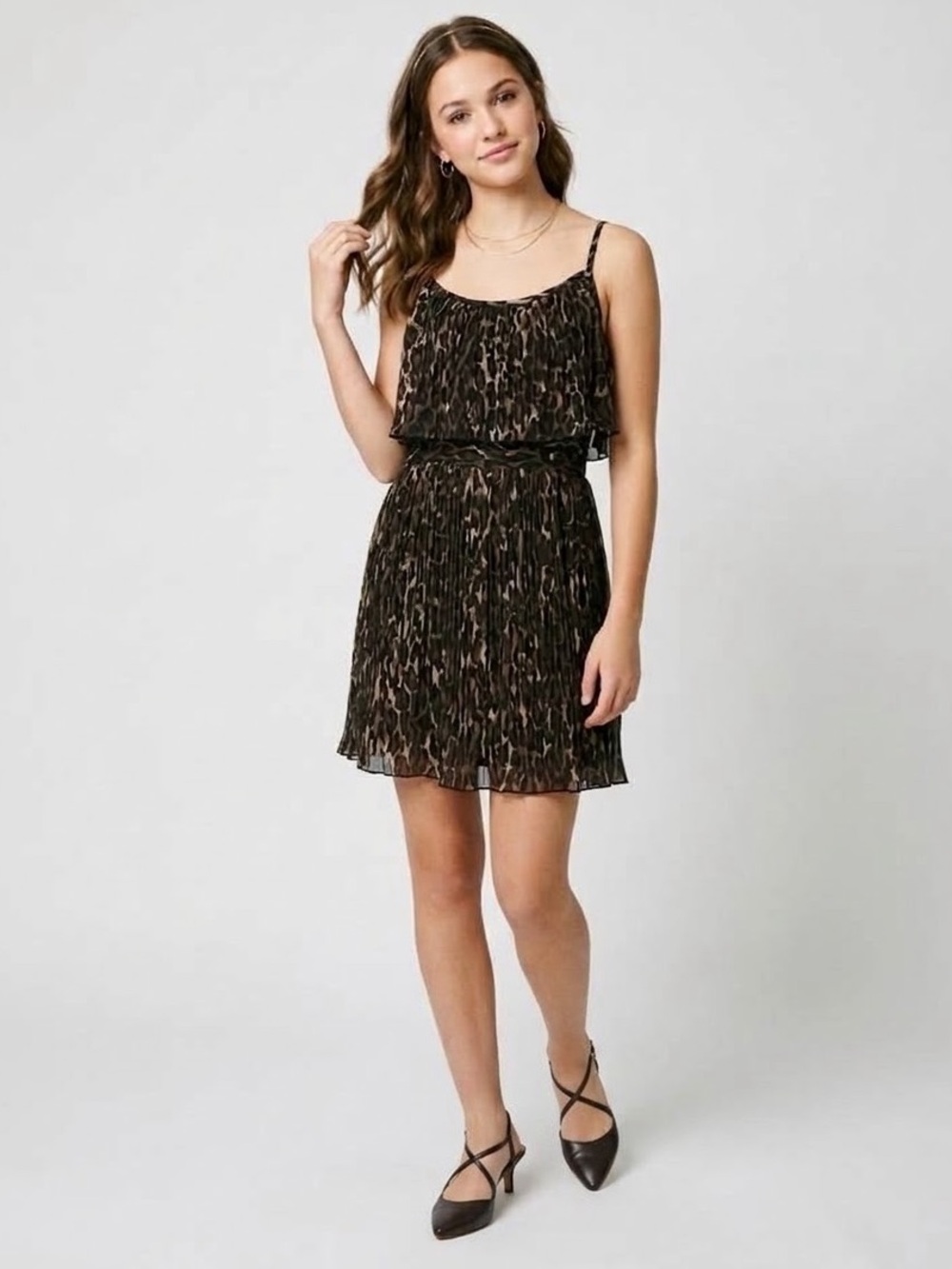 GUESS Leopard Print Pleated Cami Dress Size 7 Spaghetti Strap Tiered Ruffle